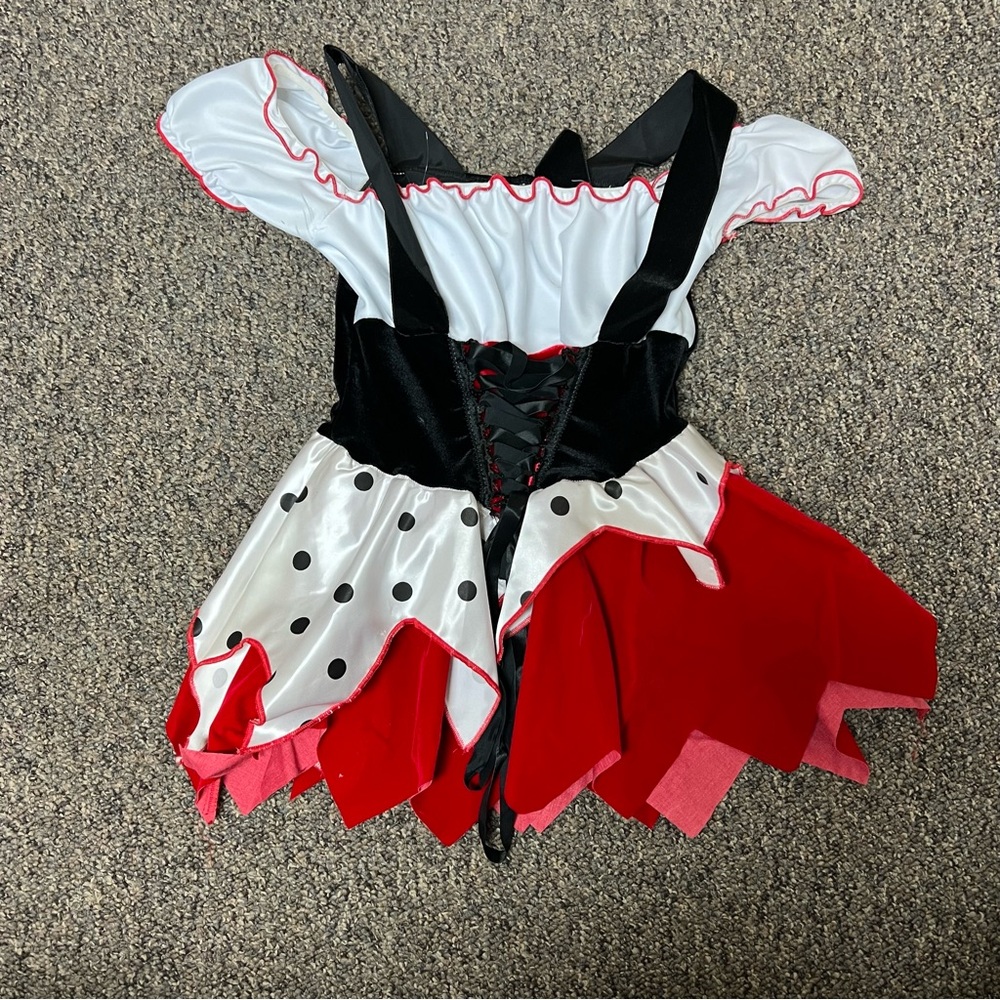Artstone pirate dance costume